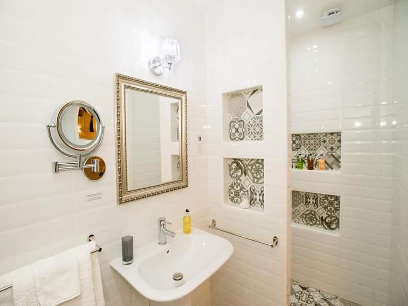 ホテル Julesy'S Bnb Cospicua エクステリア 写真